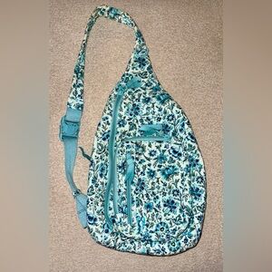 Vera Bradley Cloud Vine Floral Blue Sling Bag